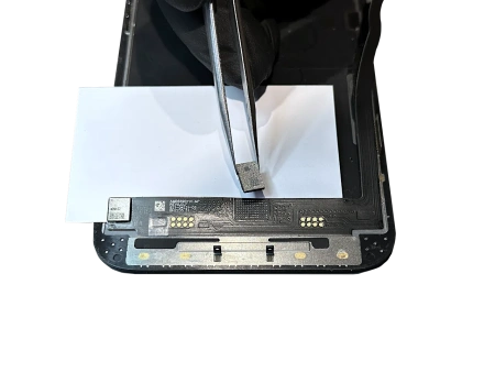 Перепайка микросхемы и устранение ошибки дисплея на iPhone 16 Pro Max в Самаре по доступным ценам