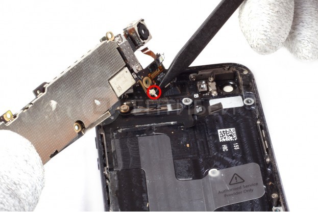 Замена антенны Wi-Fi, GSM на iPhone 5c