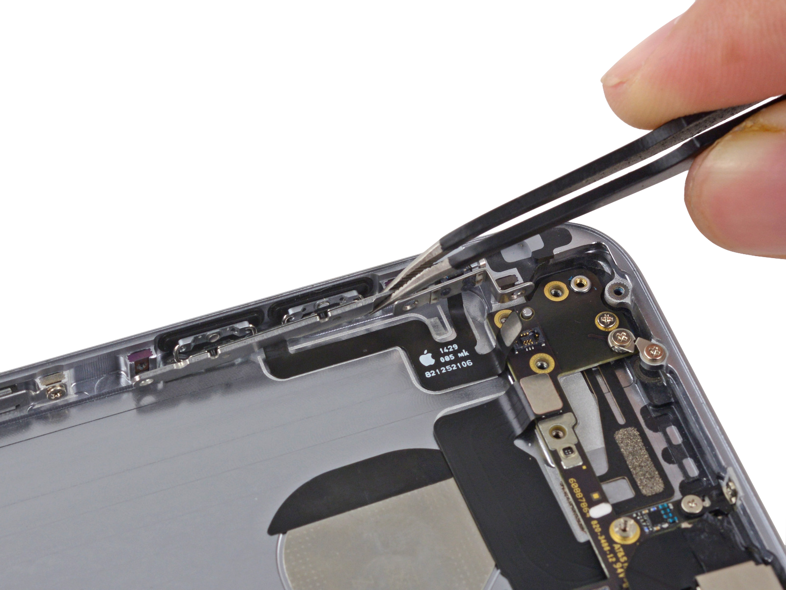 Замена микрофона (фронтальный) на iPhone 5