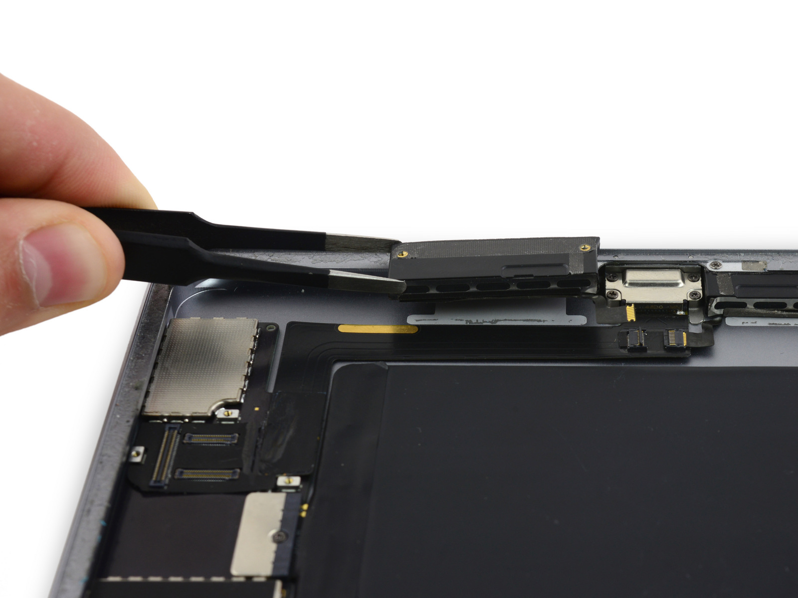 Замена полифонического динамика на Apple iPad 2