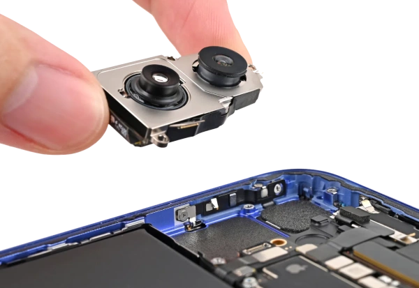 Замена основной камеры для iPhone 16 в Самаре по доступным ценам