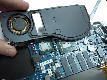 Чистка системы охлаждения MacBook Air 13&quot M2 (2022) в Самаре