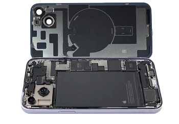 Восстановление после попадания влаги iPhone 14 Plus в Самаре