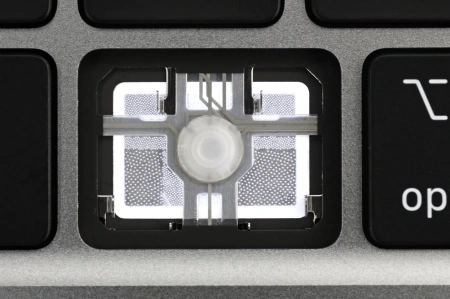 Ремонт Apple MacBook Замена клавиатуры на MacBook Pro 16 A2141