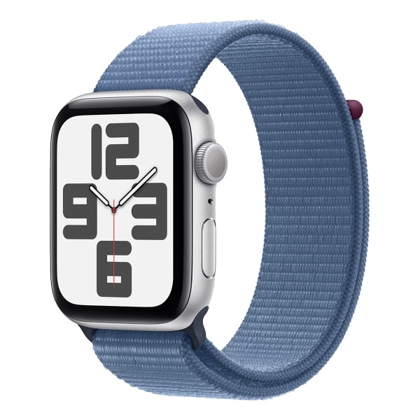 Купить apple watch se (2023), 44 мм корпус из алюминия цвета «silver», ремешок sport loop цвета «winter blue» с доставкой по России