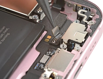 Замена разьема зарядки для iPhone 15 в Самаре