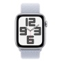 Купить apple watch se (2024), 44 мм корпус из алюминия цвета «silver», ремешок sport loop цвета «blue cloud» с доставкой