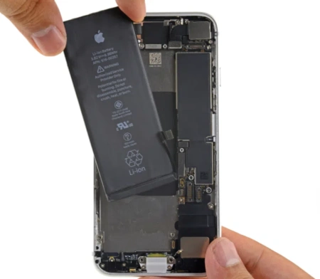 Замена аккумулятора Оригинал iPhone SE 2022