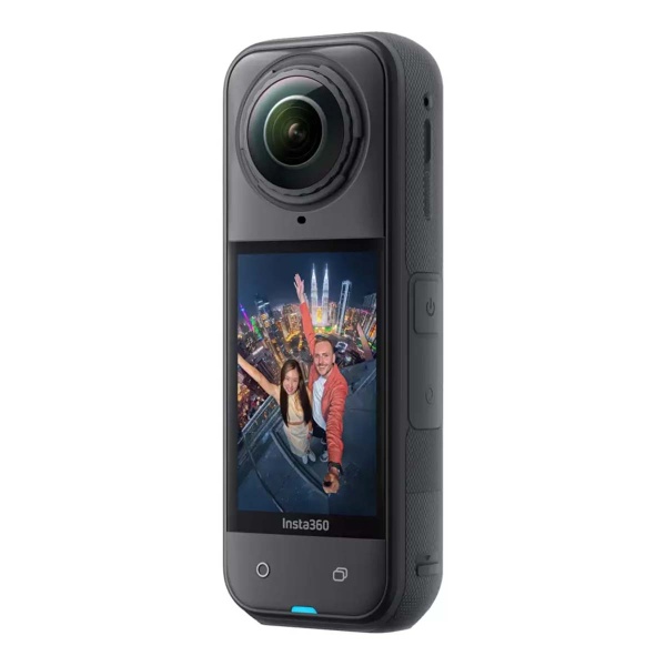 Экшн-камера Insta 360 x5